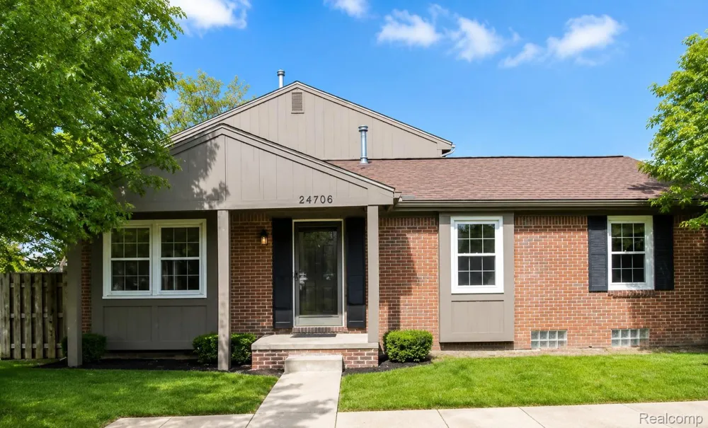 24706 Bashian Drive Novi City, MI 48375