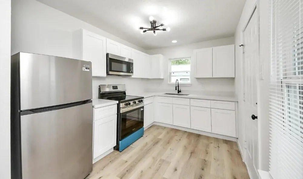 7301 Sherman Street Houston, TX 77011