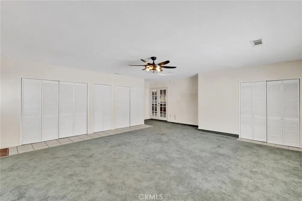 23333 Taos Apple Valley, CA 92307
