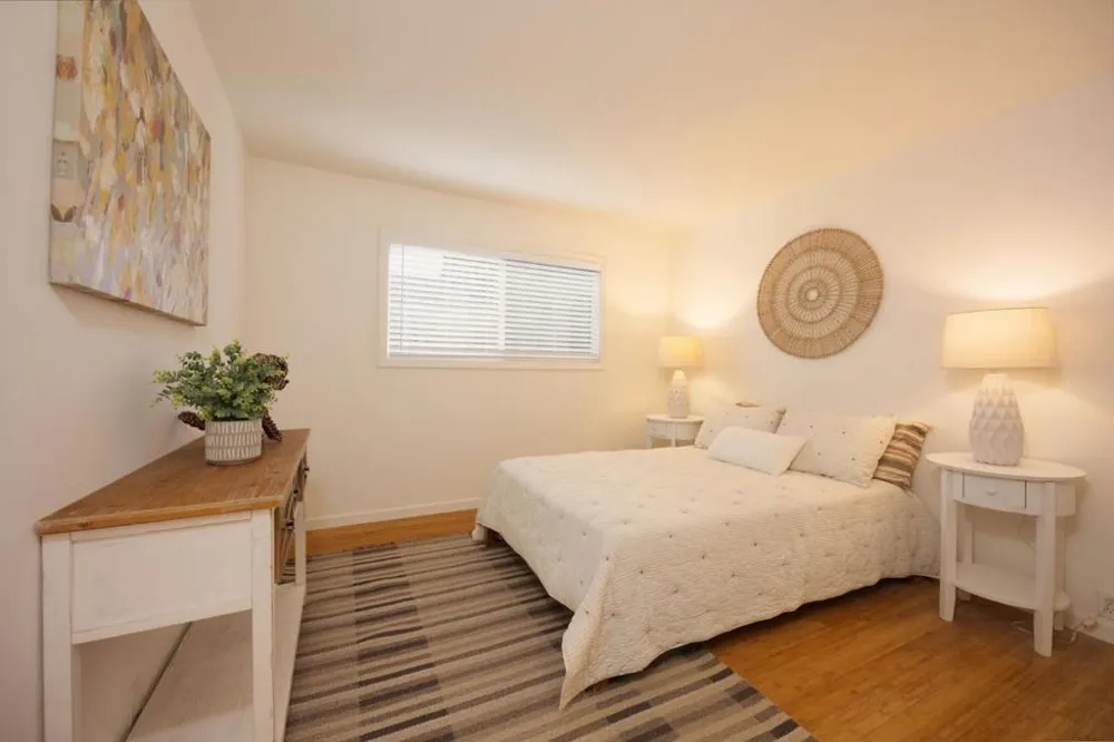 551 4th Street Montara, CA 94037