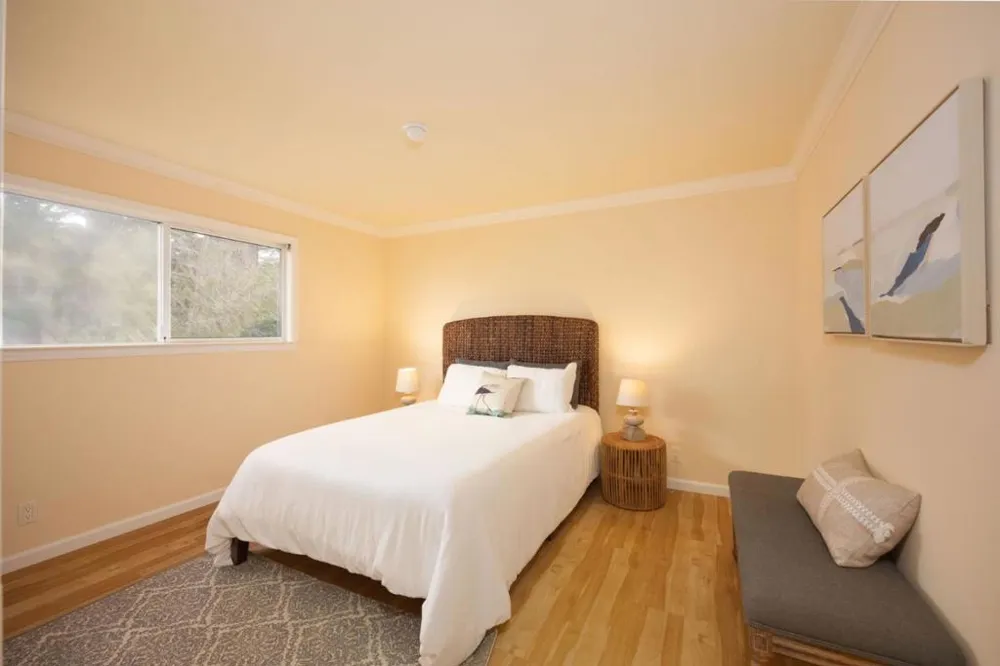 551 4th Street Montara, CA 94037
