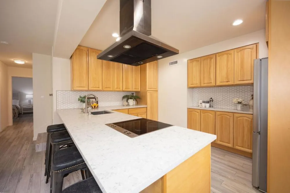 551 4th Street Montara, CA 94037