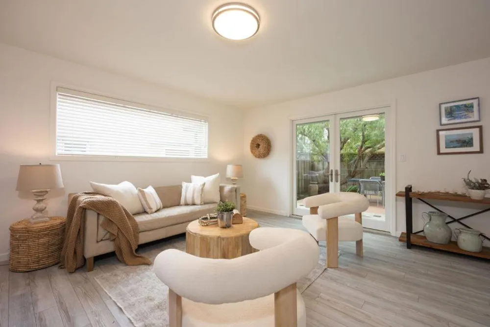 551 4th Street Montara, CA 94037
