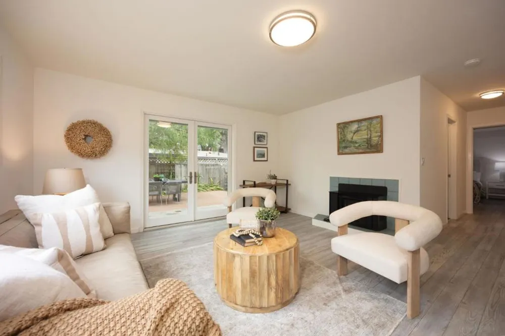 551 4th Street Montara, CA 94037