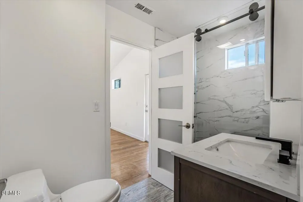 1944 Seminole Drive Agoura Hills, CA 91301