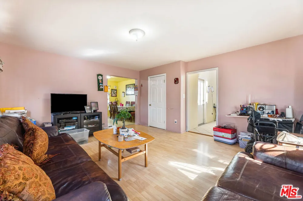 3340 Gleason Avenue Los Angeles, CA 90063