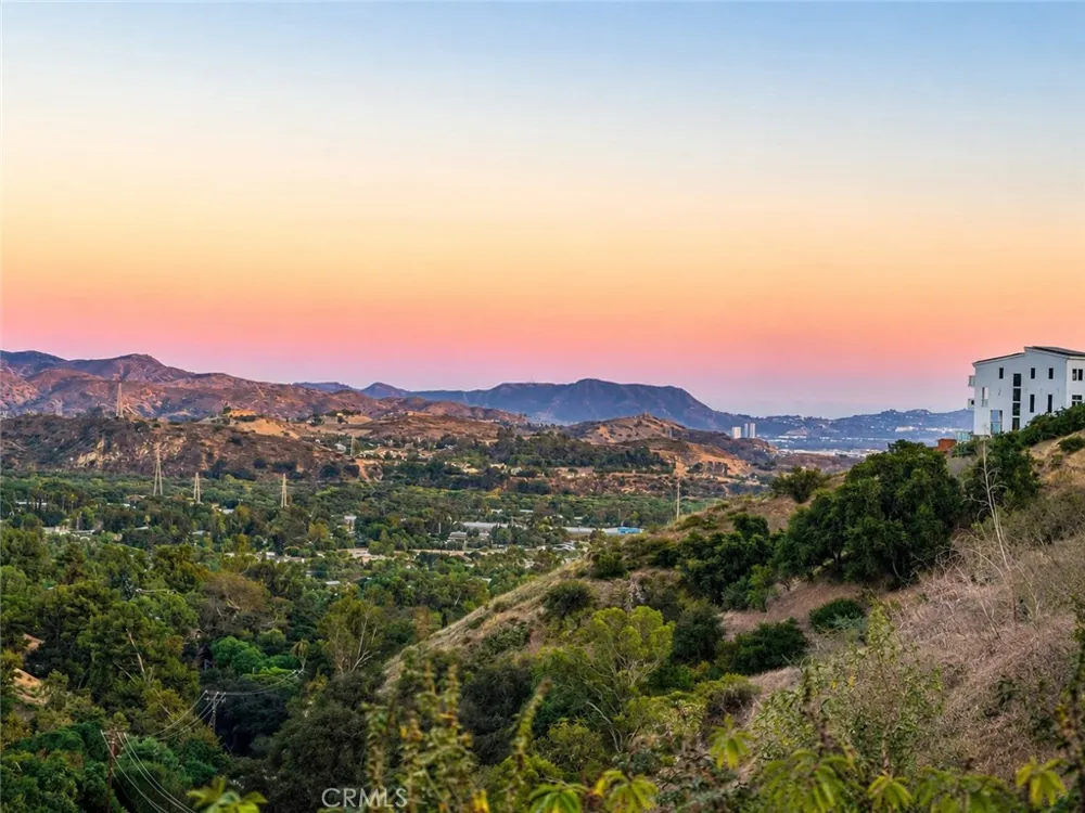 12229 Alta Sylmar, CA 91342