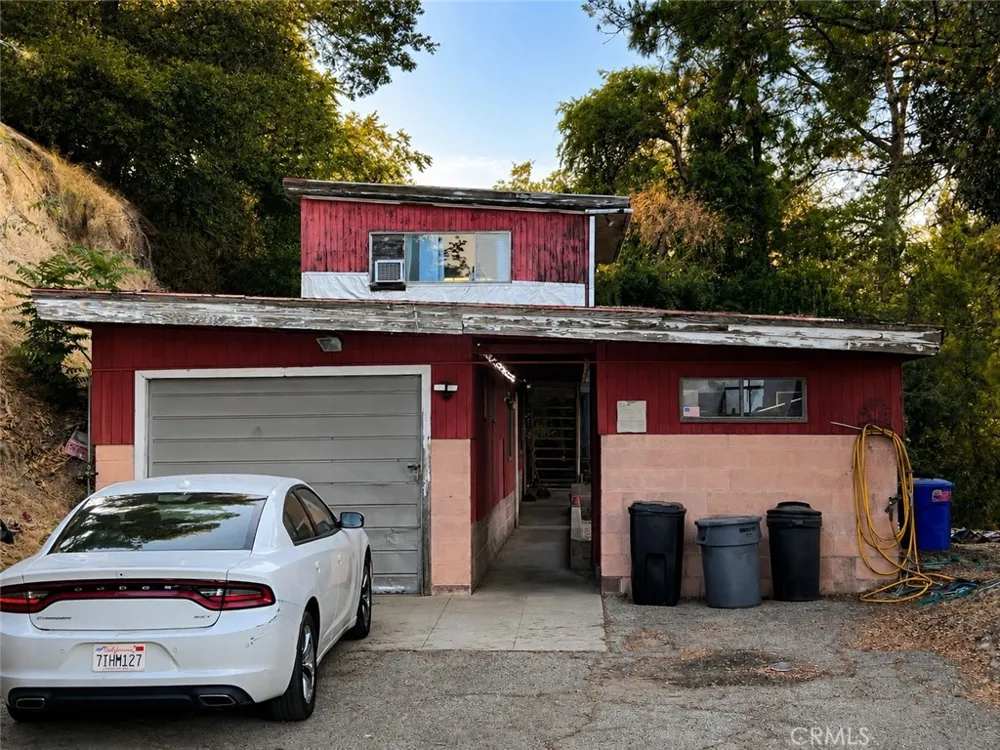 12229 Alta Sylmar, CA 91342