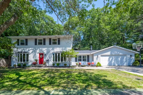 2240 Pleasant Hill Drive