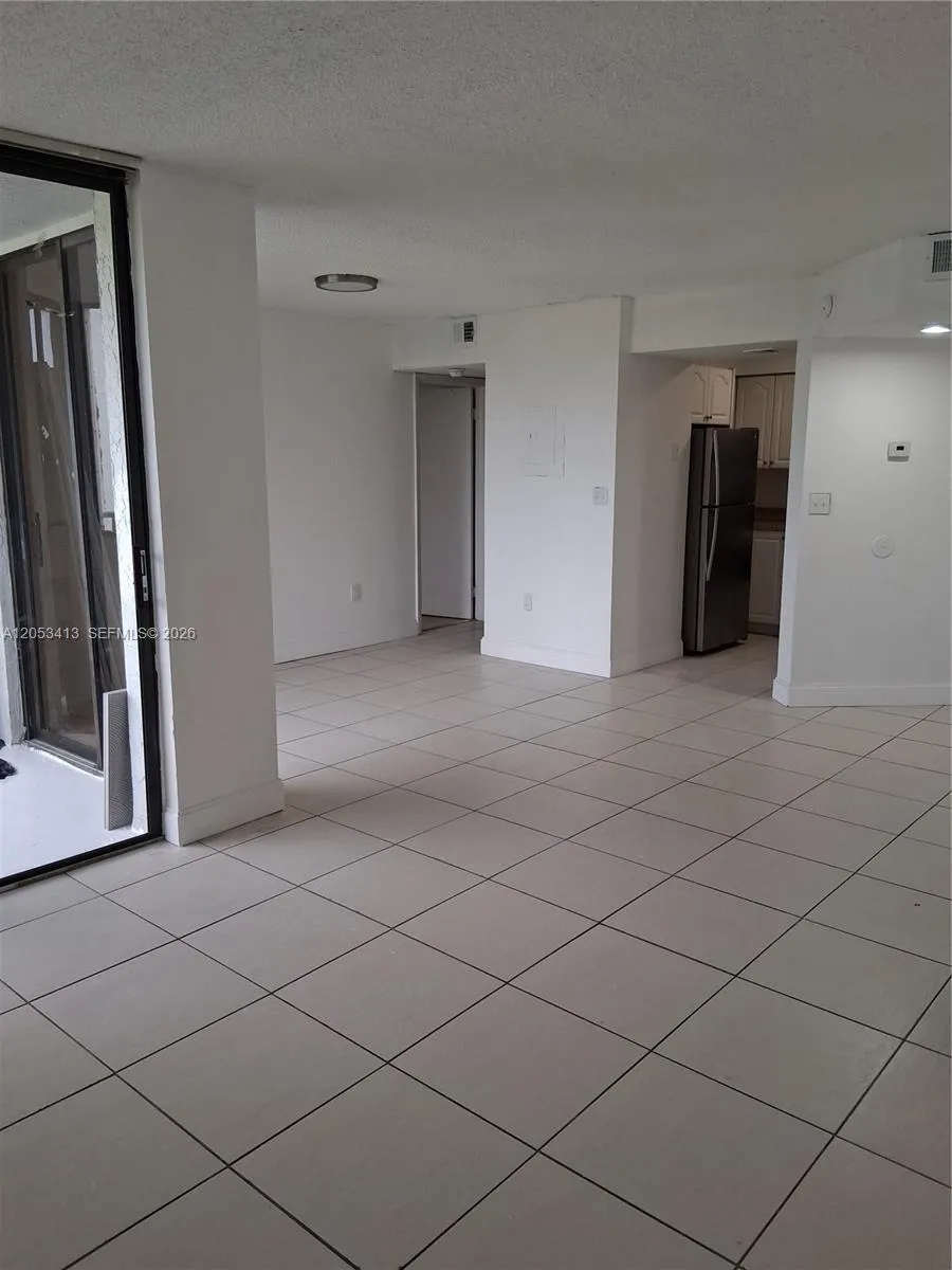 8255 SW 152nd Av #E-403 Unincorporated Dade County, FL 33193