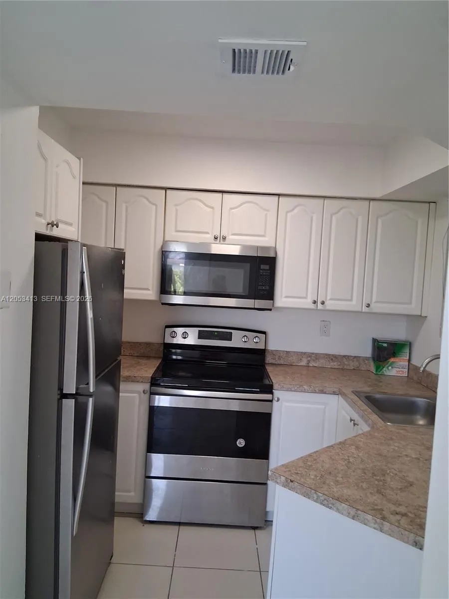 8255 SW 152nd Av #E-403 Unincorporated Dade County, FL 33193