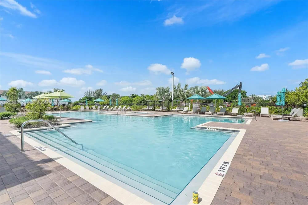 12424 NW 23rd Ct Miami, FL 33167