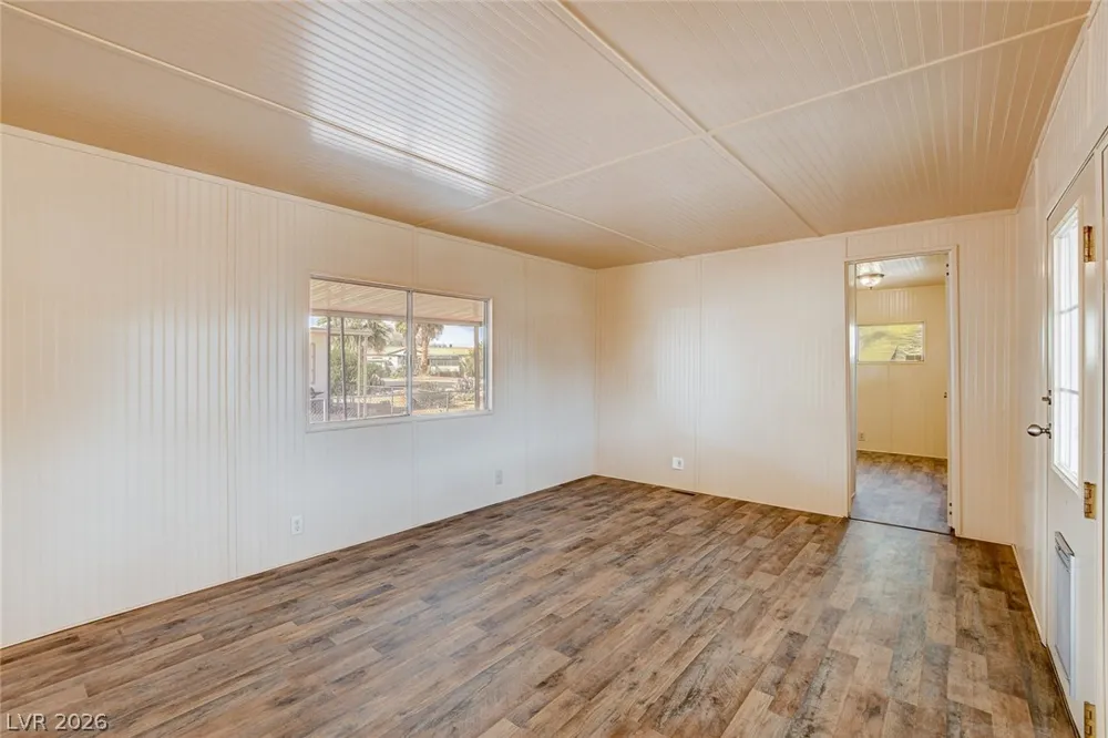 241 Powderhorn Avenue Overton, NV 89040