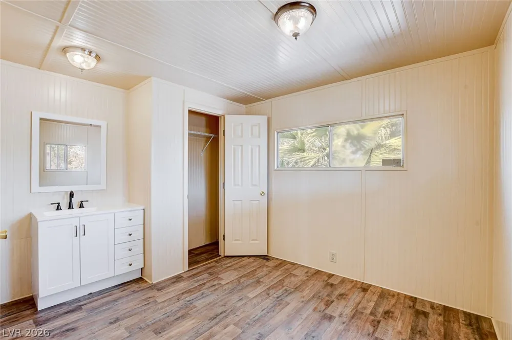 241 Powderhorn Avenue Overton, NV 89040
