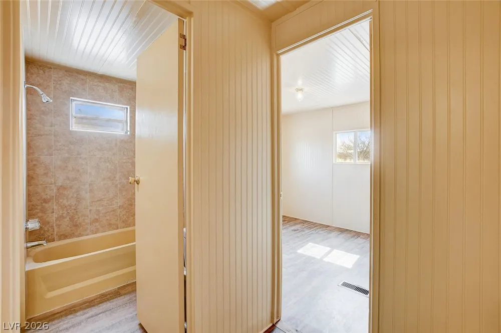 241 Powderhorn Avenue Overton, NV 89040