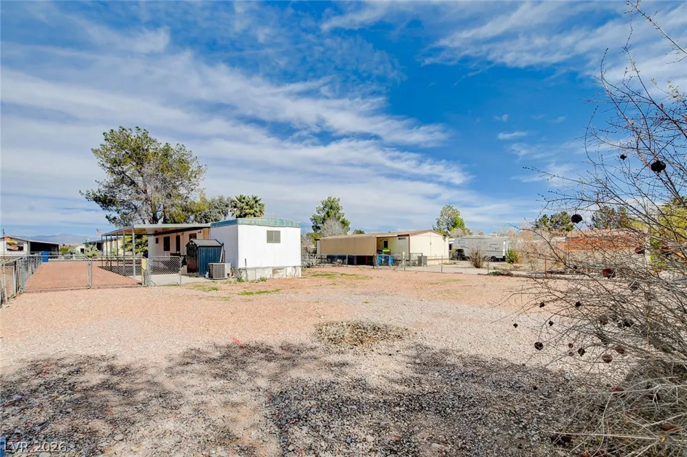 241 Powderhorn Avenue Overton, NV 89040