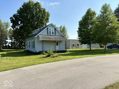 125 E Lincoln Street
