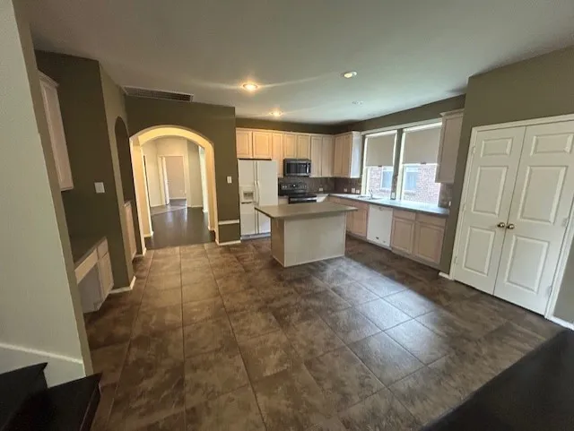 7215 Park Hill Trail Sachse, TX 75048