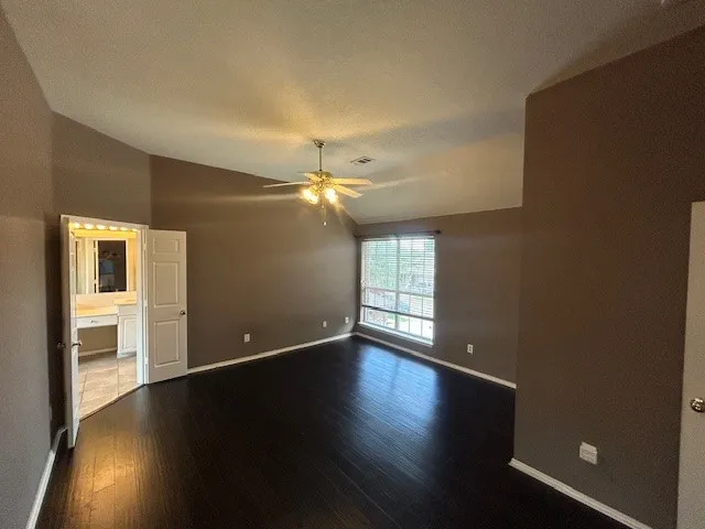 7215 Park Hill Trail Sachse, TX 75048