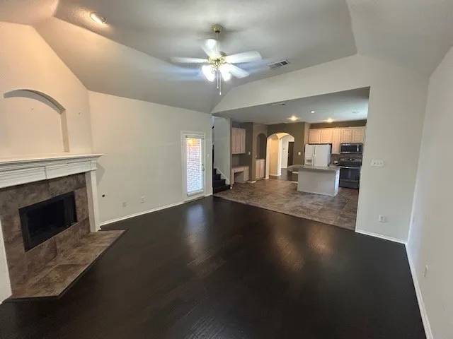 7215 Park Hill Trail Sachse, TX 75048