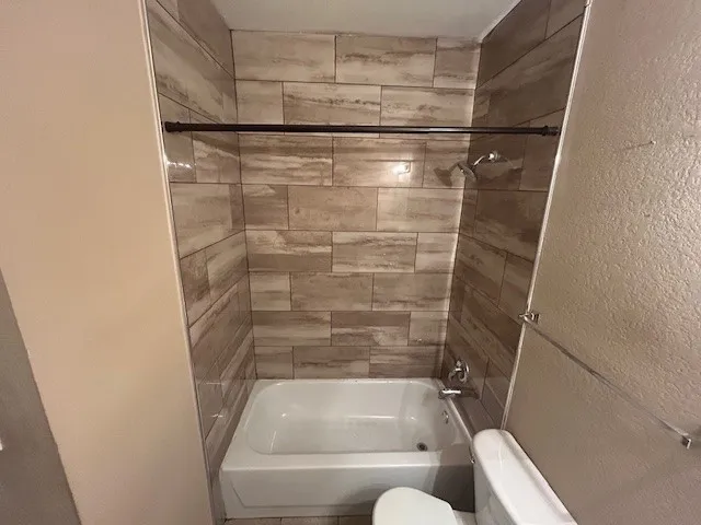 7215 Park Hill Trail Sachse, TX 75048