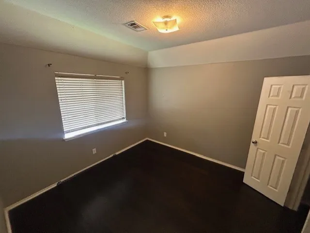 7215 Park Hill Trail Sachse, TX 75048