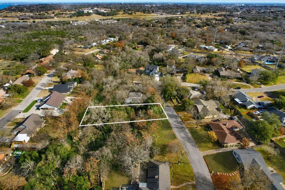 Mosswood Drive Woodway, TX 76712