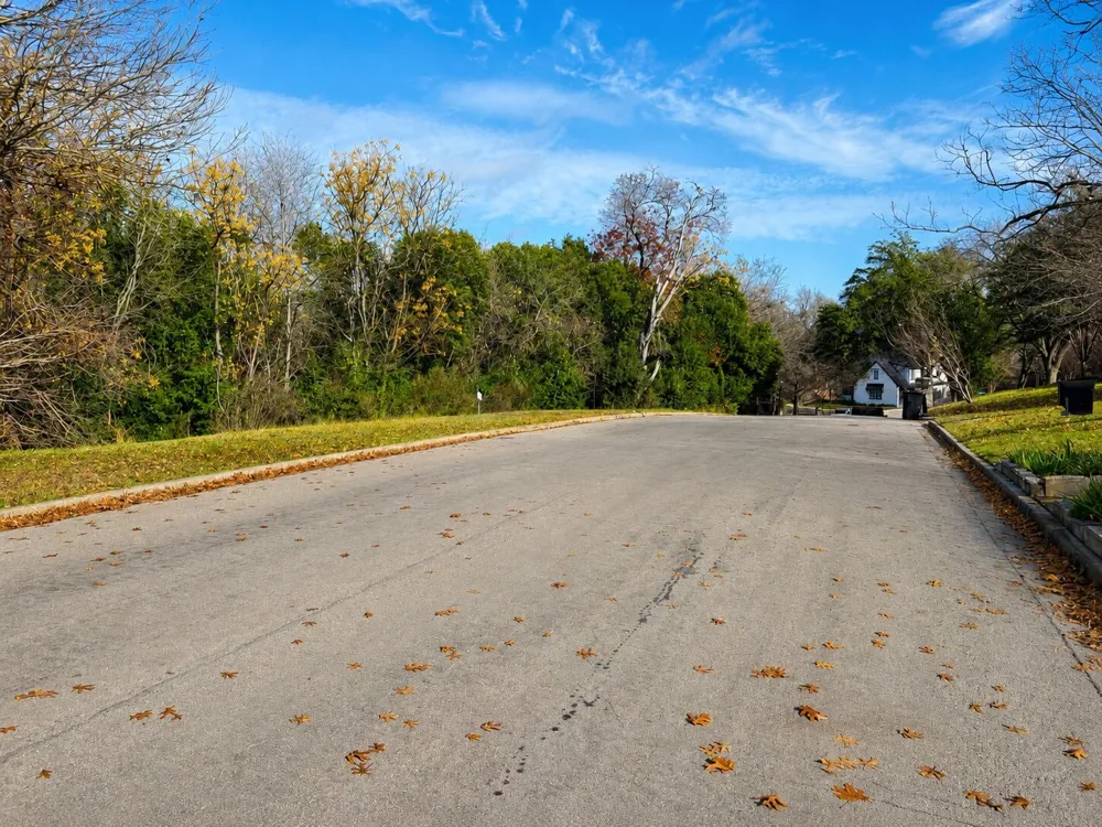 Mosswood Drive Woodway, TX 76712
