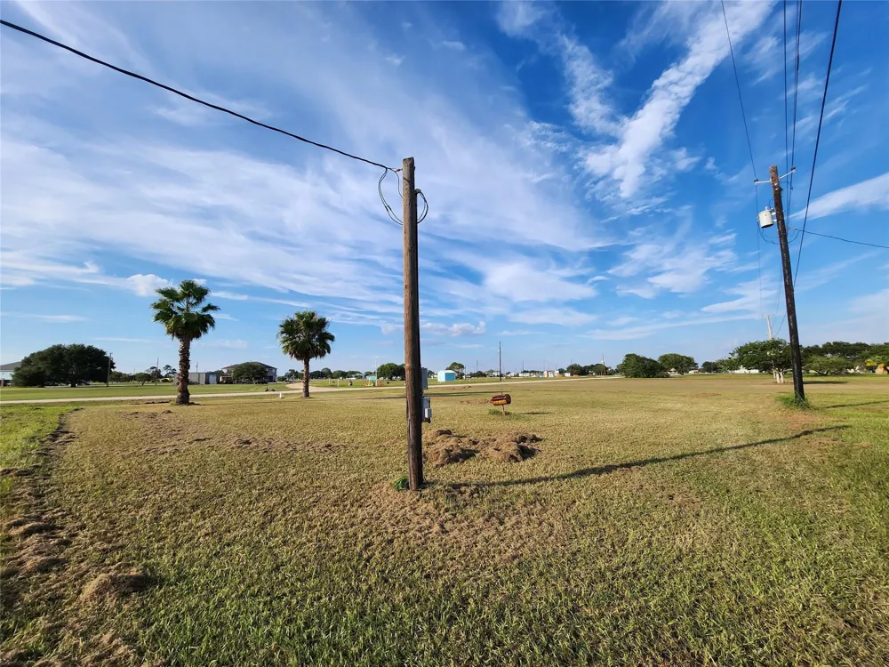 Mollnar Drive Palacios, TX 77465
