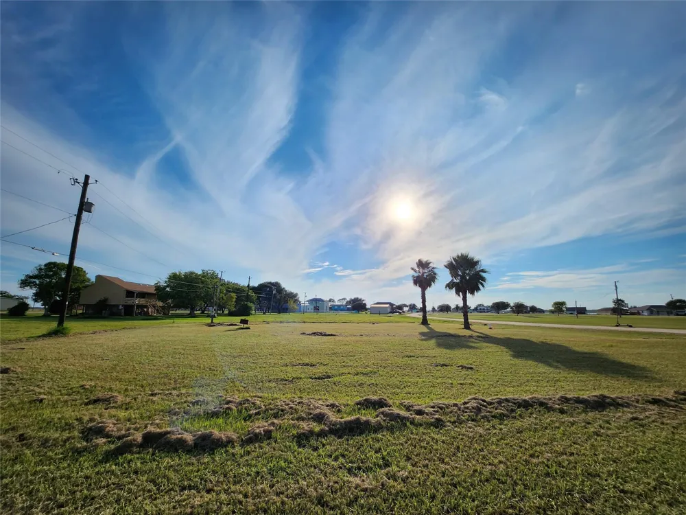 Mollnar Drive Palacios, TX 77465