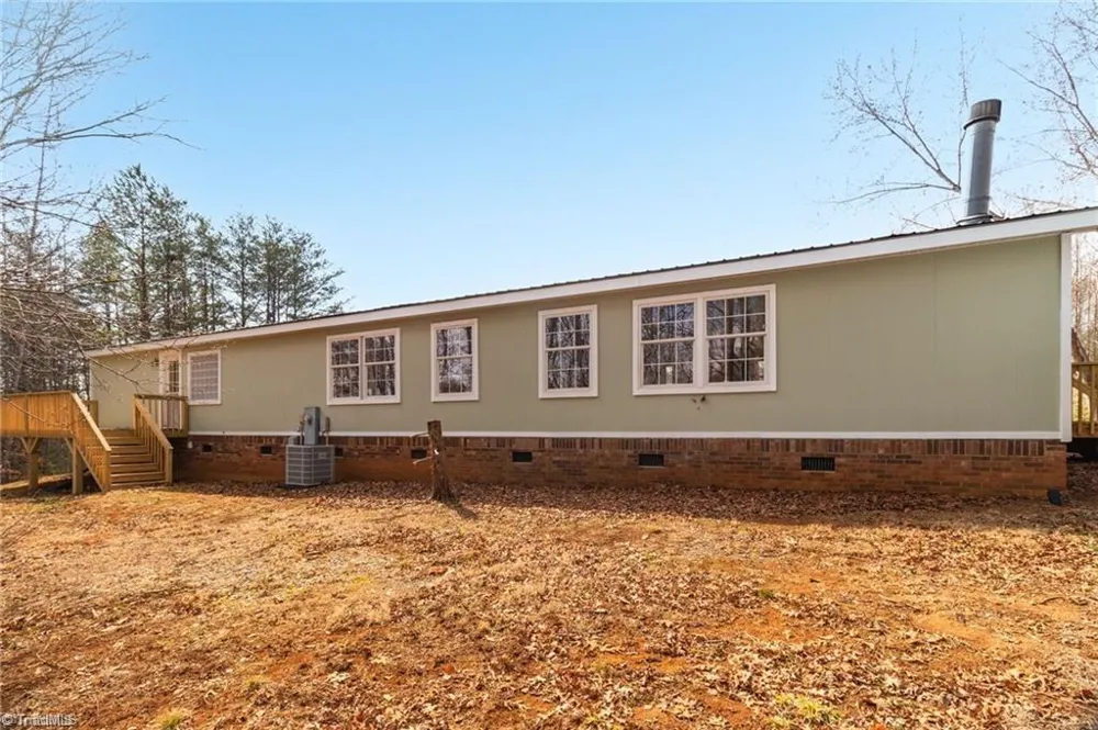 1085 Brookview Lane Germanton, NC 27019