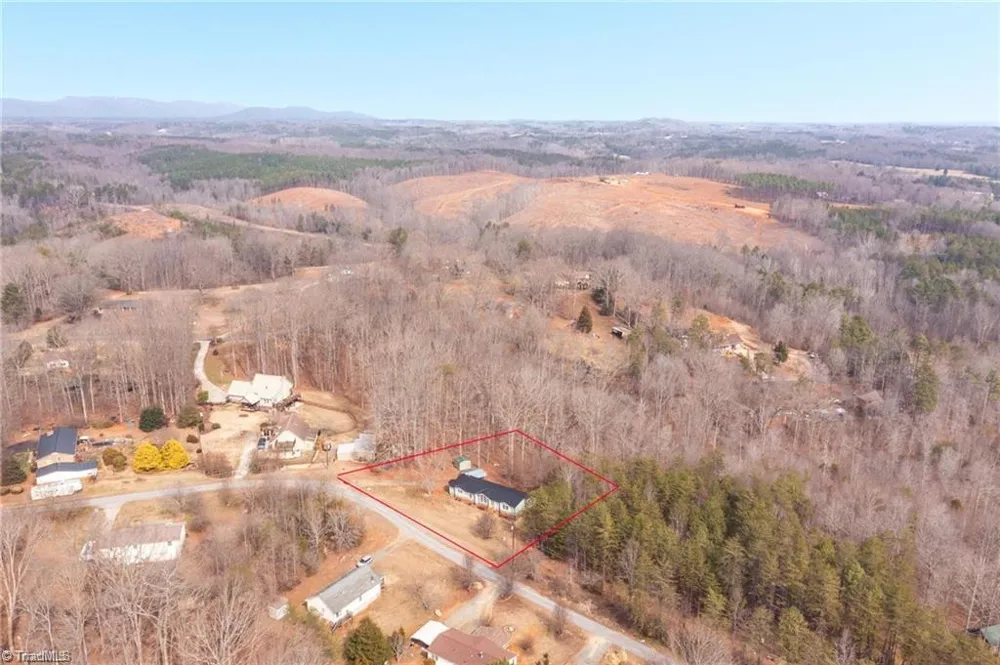 1085 Brookview Lane Germanton, NC 27019
