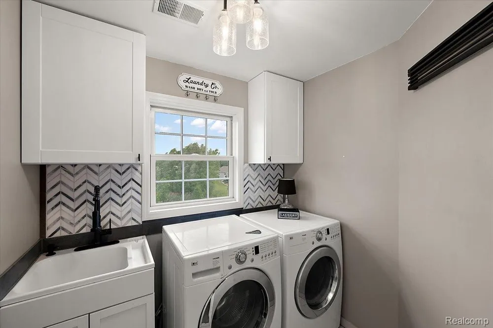 5035 Hidden Ridge Drive Hadley Township, MI 48455