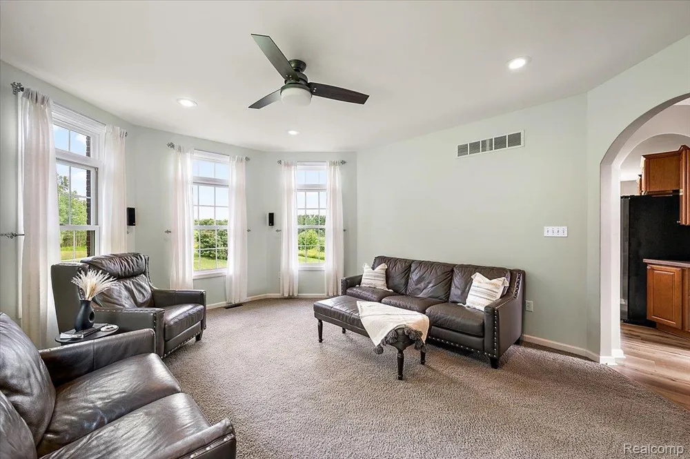 5035 Hidden Ridge Drive Hadley Township, MI 48455