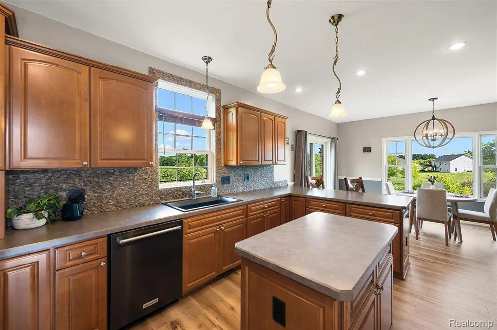 5035 Hidden Ridge Drive Hadley Township, MI 48455