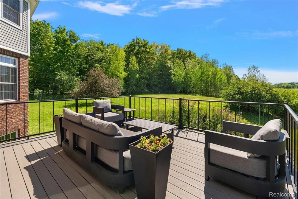 5035 Hidden Ridge Drive Hadley Township, MI 48455