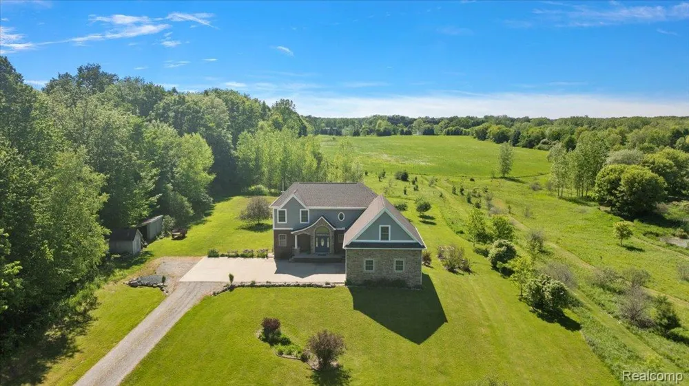 5035 Hidden Ridge Drive Hadley Township, MI 48455