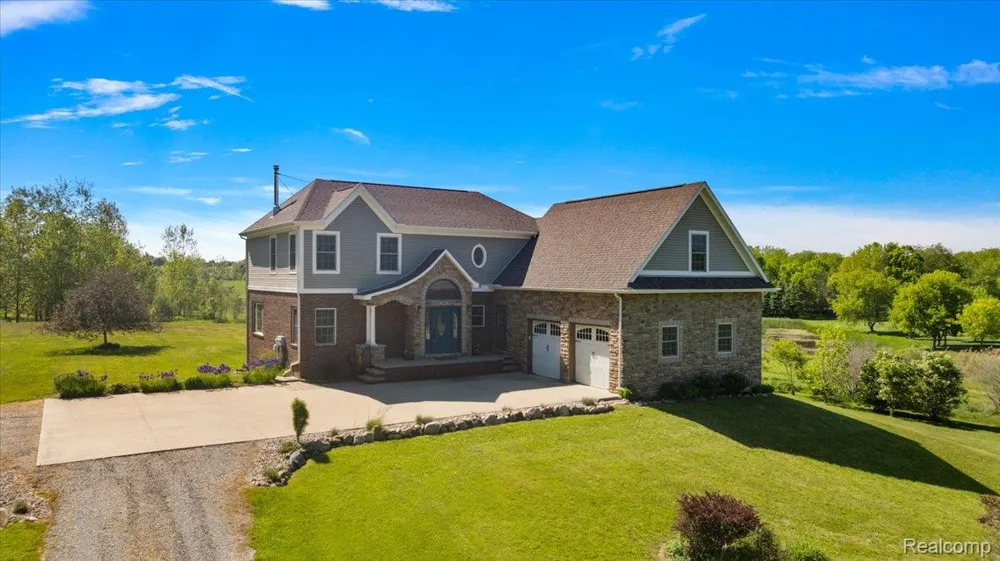 5035 Hidden Ridge Drive Hadley Township, MI 48455