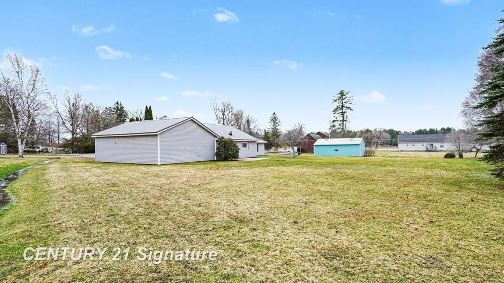474 W Taylor Drive Jerome Township, MI 48657