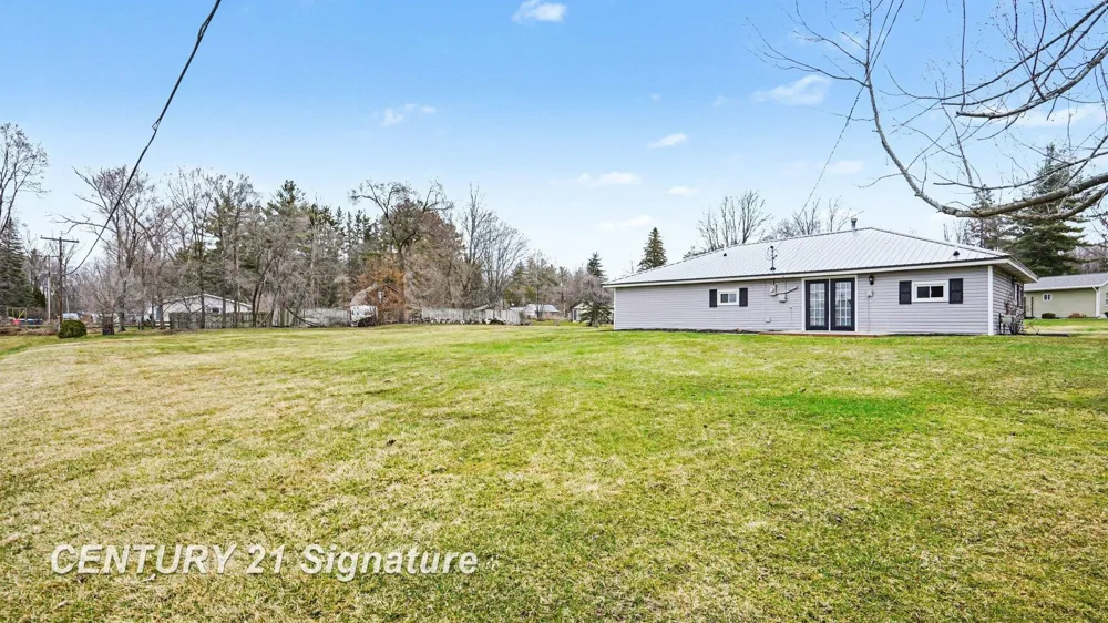 474 W Taylor Drive Jerome Township, MI 48657