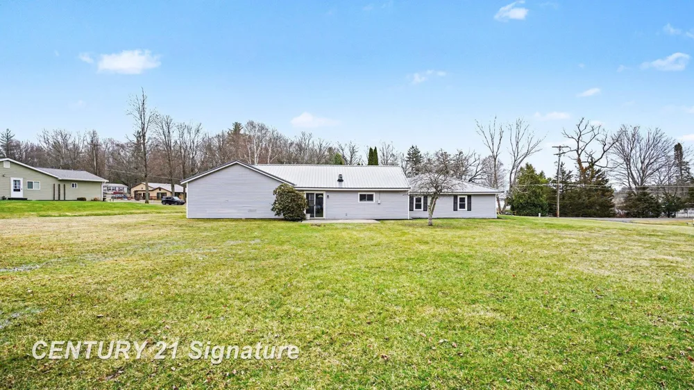 474 W Taylor Drive Jerome Township, MI 48657