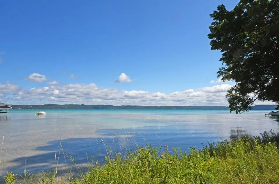 6439 S Sunset Glen Arbor Township, MI 49636