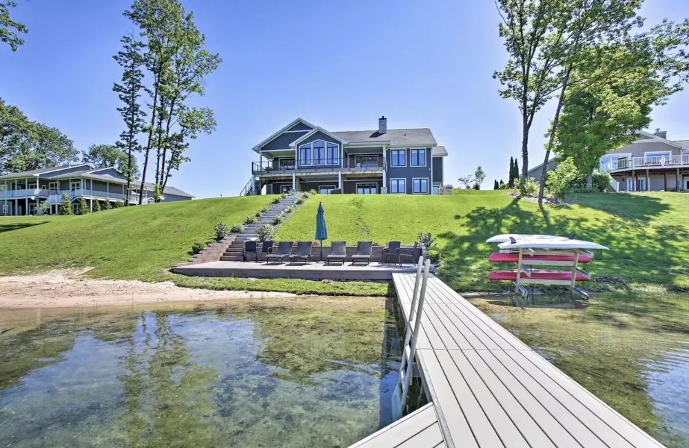 4790 S Sunset Ski Cove Blair Township, MI 49685