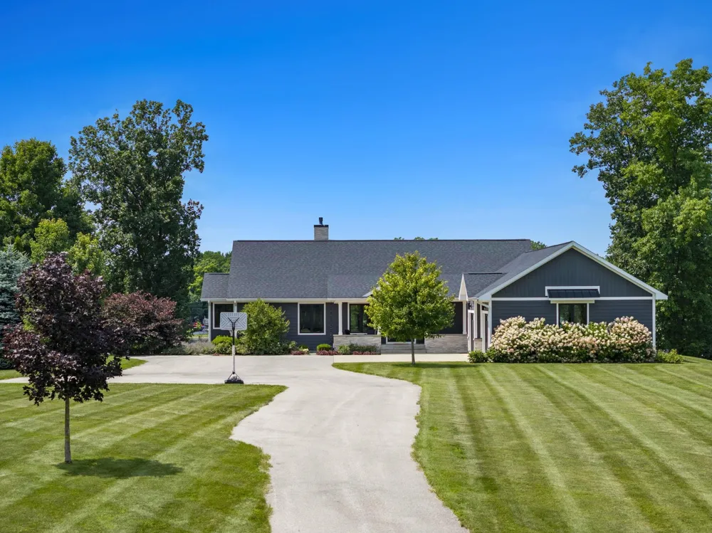 4790 S Sunset Ski Cove Blair Township, MI 49685