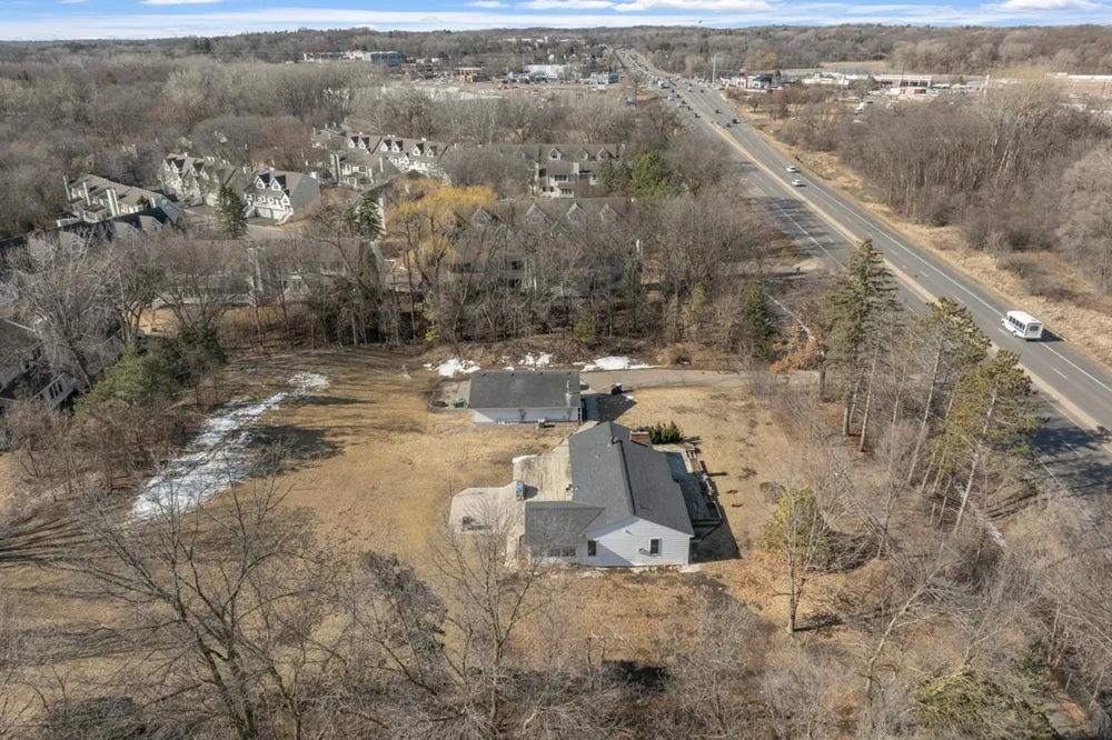 17101 Highway 7 Minnetonka, MN 55345