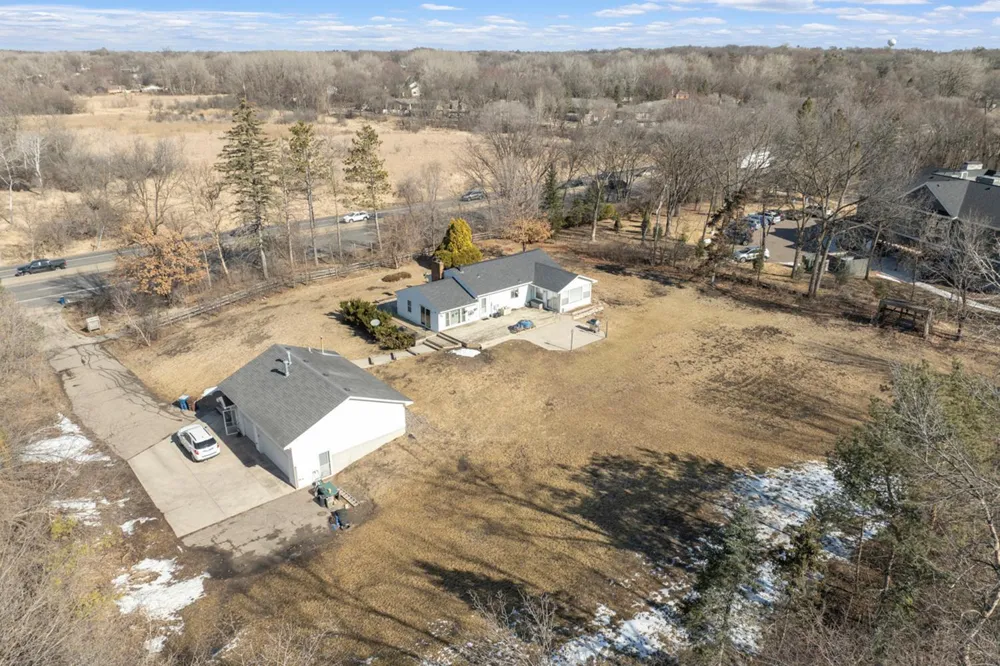 17101 Highway 7 Minnetonka, MN 55345