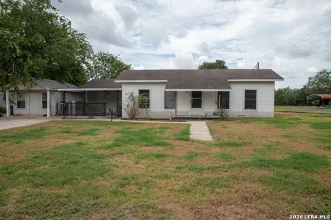 200 IRVIN ST