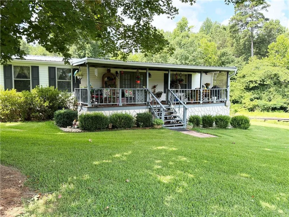 156 Montego Bay Road NW Milledgeville, GA 31061