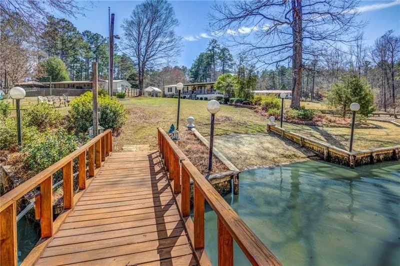 156 Montego Bay Road NW Milledgeville, GA 31061