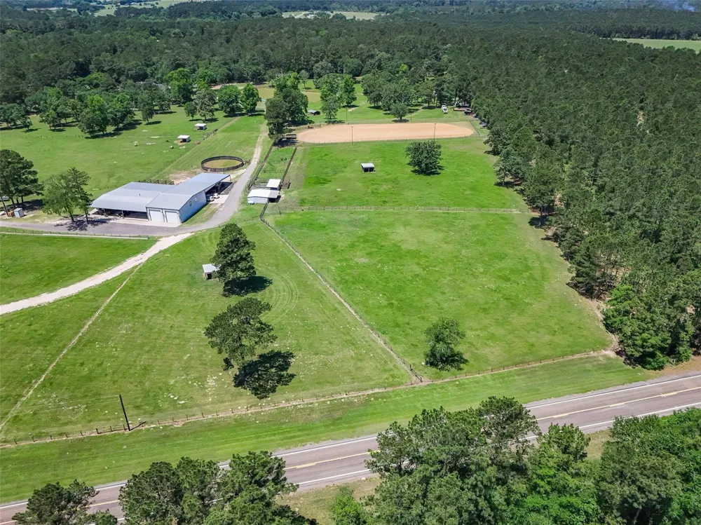 1 Fm 3179 Huntsville, TX 77340
